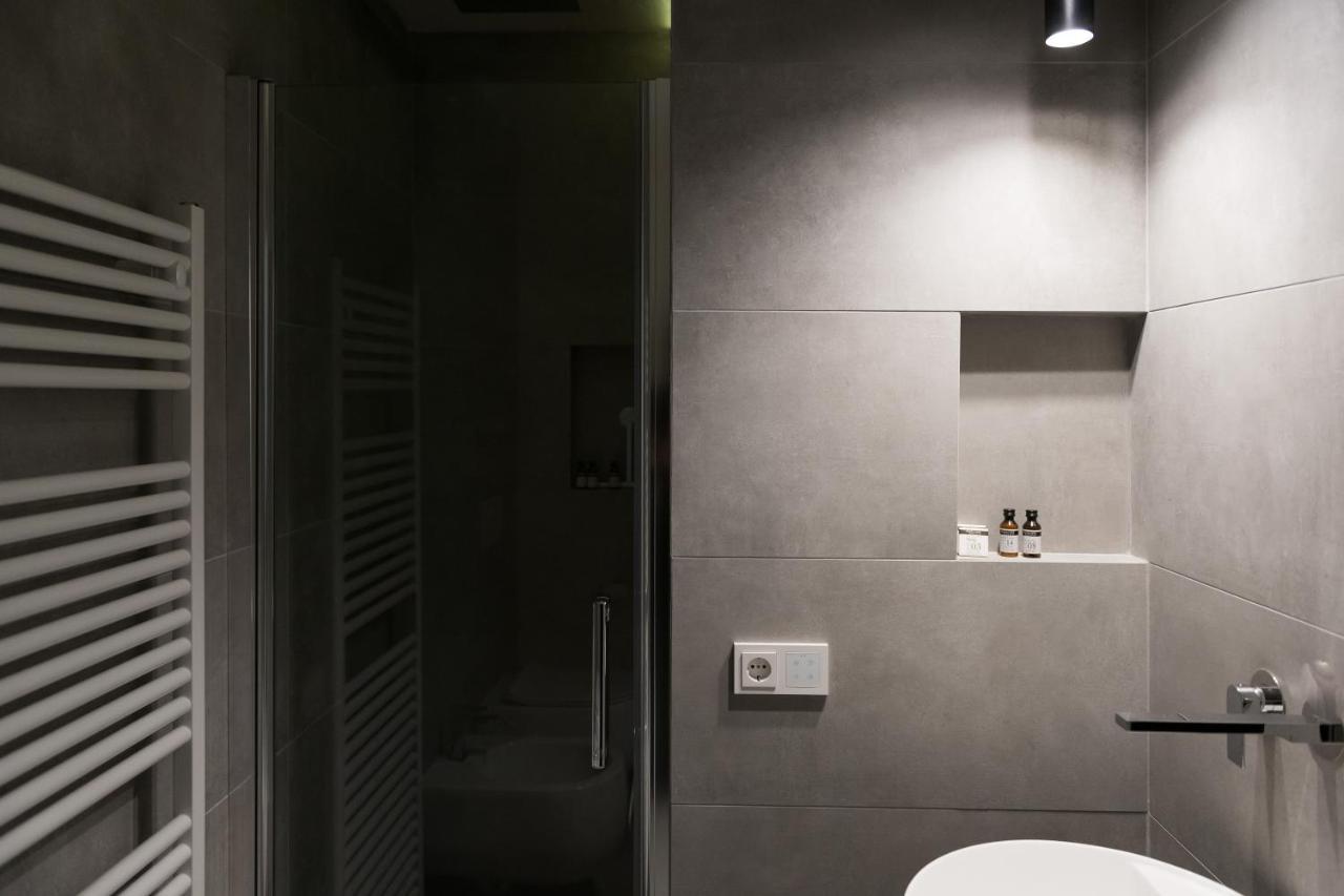 Civico 2 Apartment Costa Volpino Ngoại thất bức ảnh