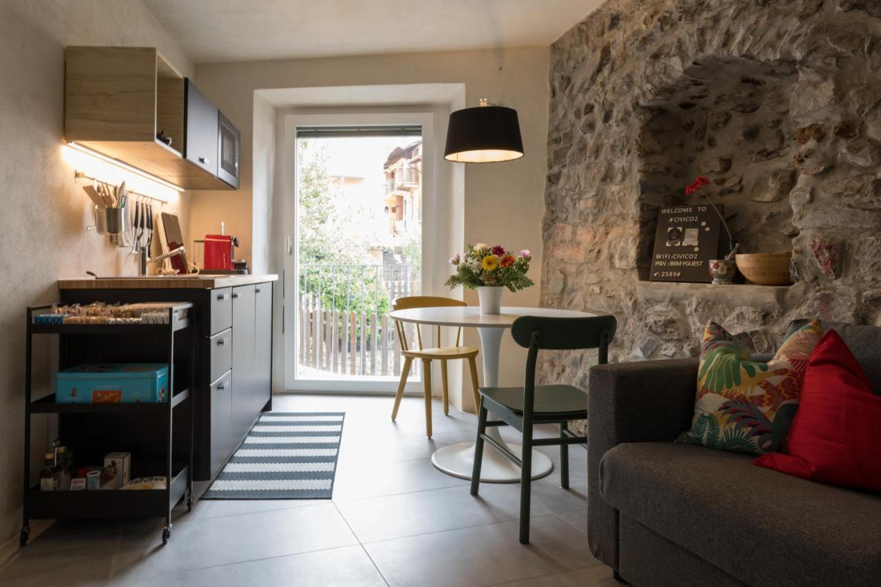 Civico 2 Apartment Costa Volpino Ngoại thất bức ảnh